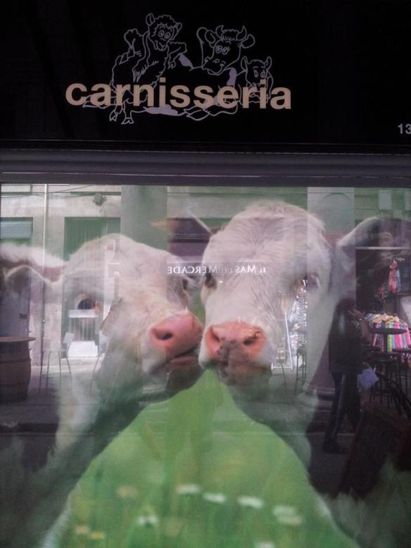 Carniceria Vegana em Barcelona! (Porque quem quer comer esses animais fofos?)
